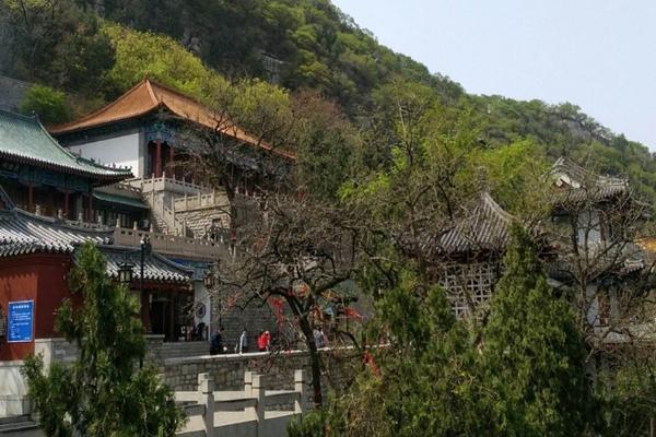 在这里，你可以随时随地喝到清冽的泉水——济南旅行攻略