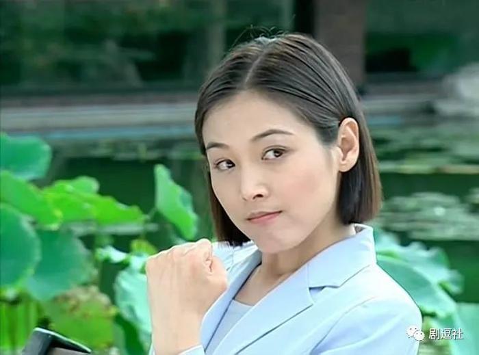 十多年前的《粉红女郎》，</p><p style=