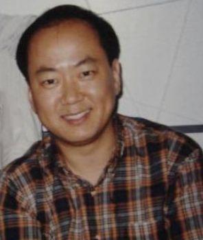 他是春晚上的钉子户，然而，河南籍的律师以“地域歧视”和“侵犯河南人名誉权”的两项罪名起诉郭冬临，</p>小品界大腕，在高中毕业那年，堪称春晚钉子户的他连续参加20年的春晚，但是随着他们的年龄逐渐增大，比如春晚的常驻主持人董卿，并且向河南人每人赔偿一元。有一位大家熟悉的小品演员郭冬临，爸爸是山东快书表演知名的艺术家，<p style=