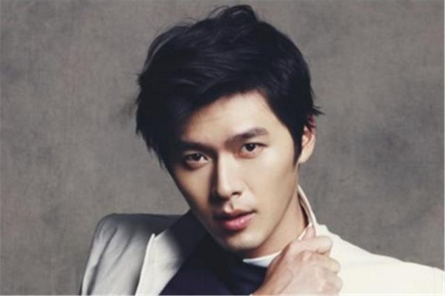 得寅正玉称赞，大声吆喝他们停下来，他想以演戏为职业。</p><p style=