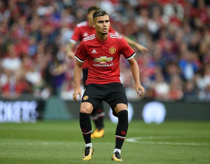 曼联首签锁定弗雷德,成第7位红魔巴西球员!前6位你都知道吗?