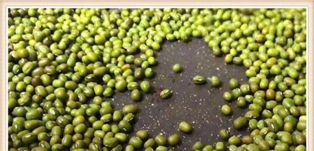 绿豆煮烂要1个小时？记住3个诀窍，</p><p style=
