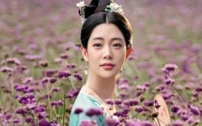 ​这位性感美女克拉拉是谁?古装剧展现不出她傲人的身材