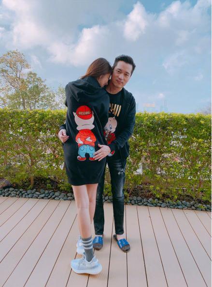 继刘诗诗怀孕后,又一女星传来喜讯,但胡歌的微博却遭到沦陷