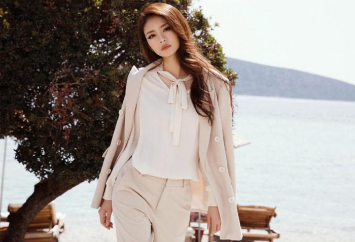 继刘诗诗怀孕后,又一女星传来喜讯,但胡歌的微博却遭到沦陷