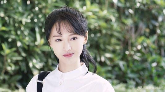 郑爽有多直爽？圈里出了名的不爱化妆，不拿颜值当回事的流量小花