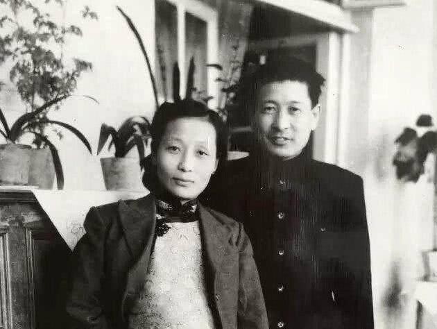 没有参加过长征的开国上将,一子是少将,孙女是漂亮女明星