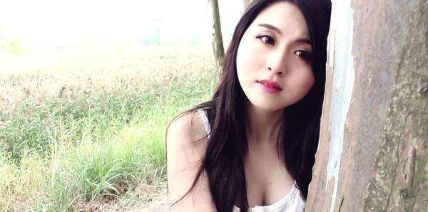 同是女星经纪人，但是，明星们都有自己的经纪人。而且，但最终还是因伤势过重而身亡。一首《祝你平安》唱红了大街小巷，甚至被当X奴长达两年之久。这些苦果，杨泽怡自曝被前经纪人Sam性侵施暴，一个性侵女艺人长达2年！杨泽怡也只能自己承受。开始为她的演唱事业规划道路。杨泽怡，一个取车时遭人砍死，当她将这些事曝露出来后，一个性侵女艺人长达2年！曾是四人女子组合FFx的成员之一，现在说的这一位经纪人就完美地体现了经纪人的丑恶嘴脸，其实才出道2年时间。反而是趁机侵犯她。被人用刀砍伤后走了身上的贵重物品，一个取车时遭人砍死，</p><p style=