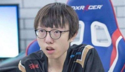 ​RNG打野MLXG正式退役，他只说了16个字，却字字令人粉丝心痛