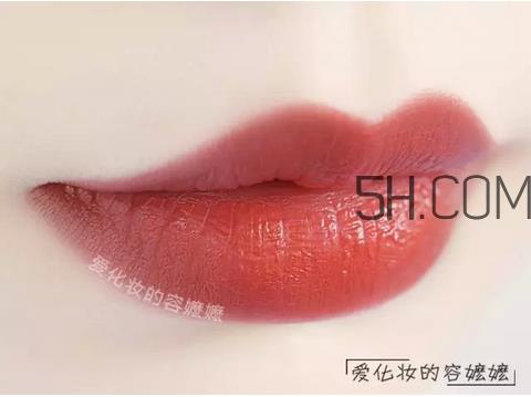 hold live爱心口红色号_hold live爱心口红试色图