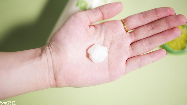 aussie洗发水怎么样 发量少宝宝看过来