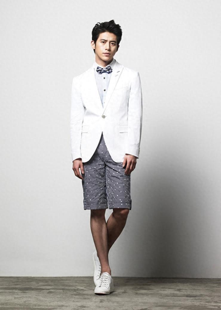 韩国偶像男星高修