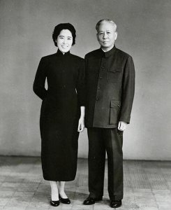 ​王光美简介 王光美的子女