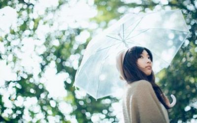 ​深夜睡不着发的句子 晚安短句致自己一句话(35句)