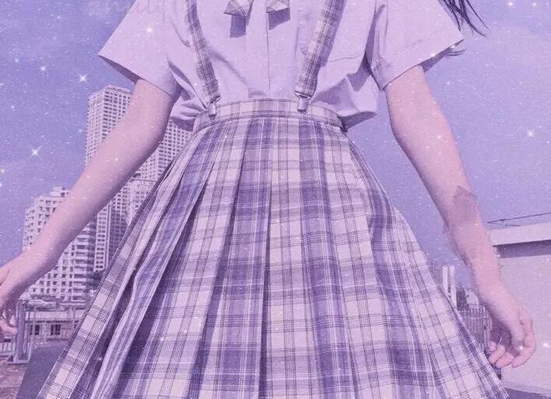 给英语老师的一段话用英语写（女生追男生的聊天套路情话）