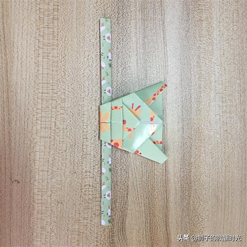 创意纸艺手工教程——「折纸」用纸折一顶乌纱帽