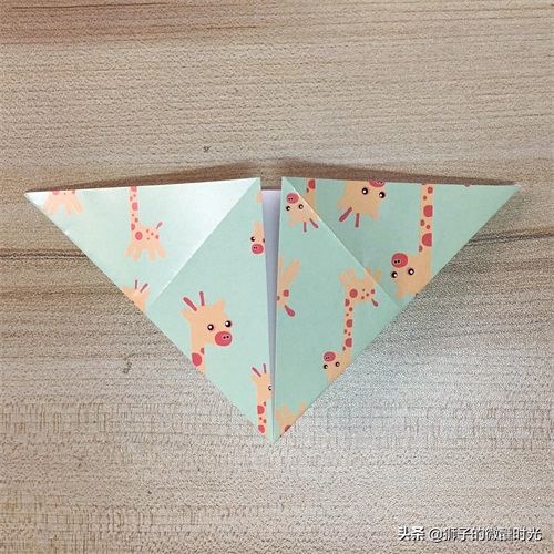 创意纸艺手工教程——「折纸」用纸折一顶乌纱帽