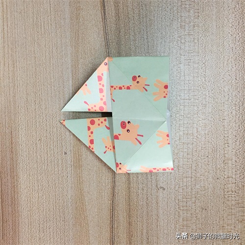 创意纸艺手工教程——「折纸」用纸折一顶乌纱帽