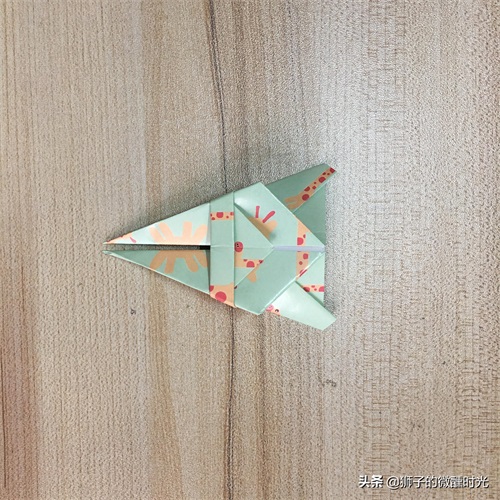 创意纸艺手工教程——「折纸」用纸折一顶乌纱帽