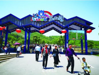 ​支起大锅灶，骑马坐索道-网红打卡乐园蓝山湾木艺小镇