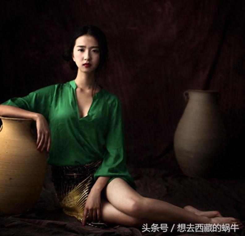 许龄月的性感写真,曝火辣身材