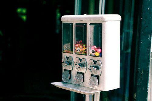 只为自己着想而全然不顾他人的句子