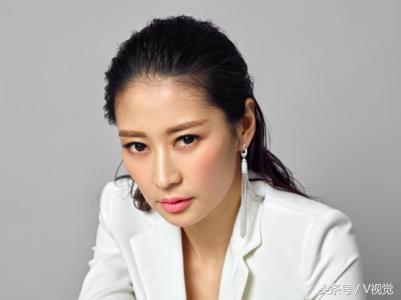 陶泽如，袁立，陶红、马伊琍等主演《黑洞》