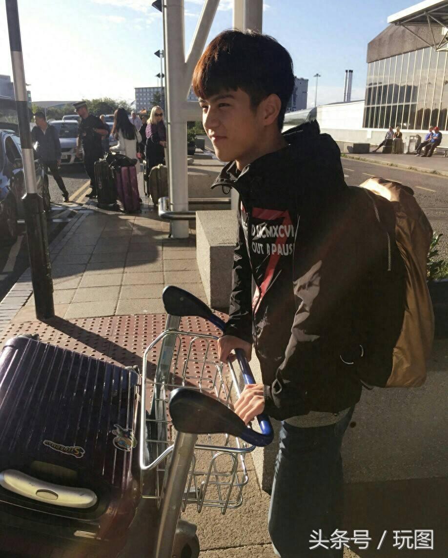 变形计第十季城市主人公杨桐，现已经出国留学