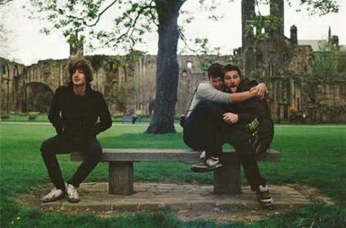 献给没人疼的自己句子