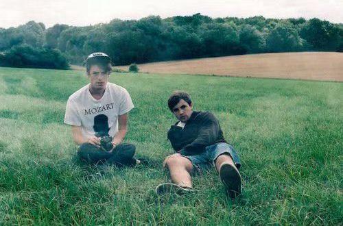 不气馁不放弃的句子