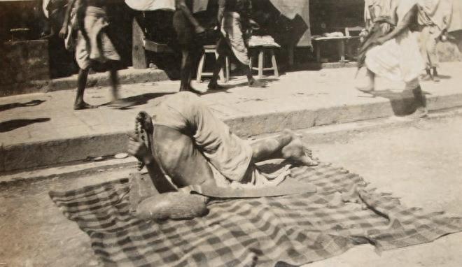 老照片：100年前的印度苦行僧