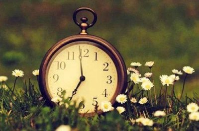 ​文艺的激励人努力的话(40句)