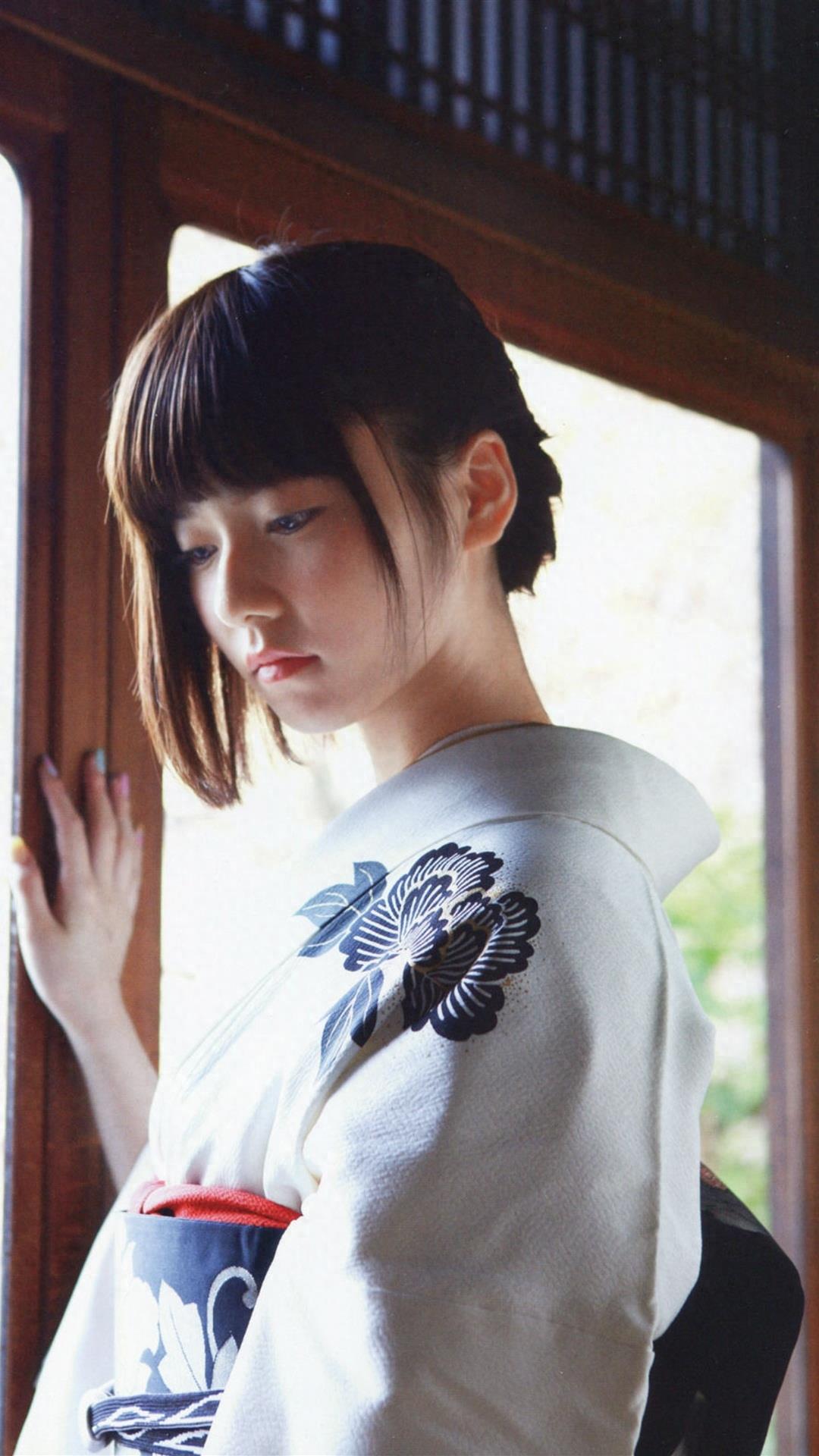 日本清纯美女斋藤飞鸟手机壁纸