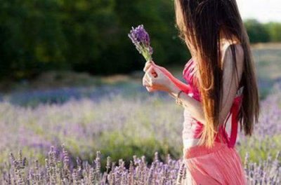 ​女生个性签名高冷霸气(74句)