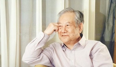 ​周扬瞒着原配吴淑媛，娶女学生苏灵扬，晚年病重：吴淑媛很善良