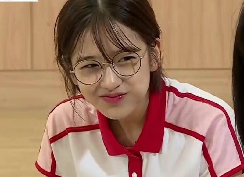 情感语录丨放下心头的困扰,让心情重新回到宁静的原点。 情感语录丨放下心头的困扰,让心情重新回到宁静的原点。