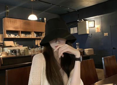 ​让女生开怀一笑 逗女孩开心的幽默短信