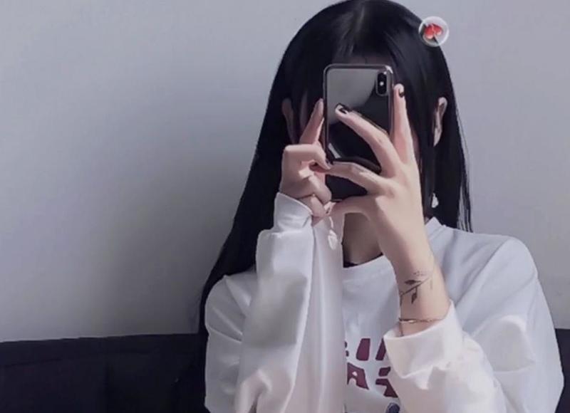 挽留的情话2025「情话温柔到骨折的句子」