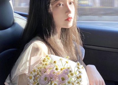 ​《适合四个人演的爱情话剧》僦侢哆①仯提供