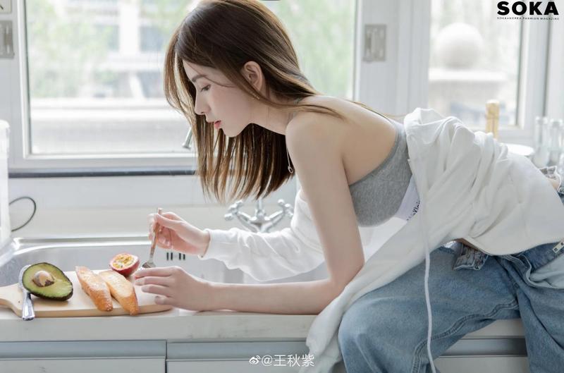 微信撩妹逗妹子笑的情趣话