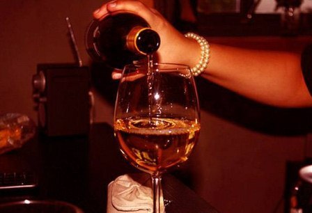 有内涵的句子,喝酒,伤感 . 有内涵酒醉伤感的句子