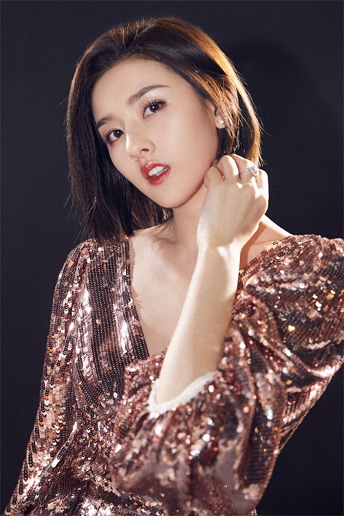 宋祖儿：青春俏丽美少女，就是闪闪惹人爱