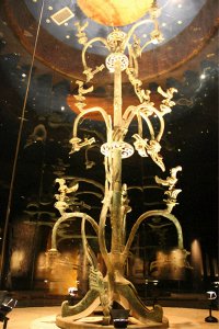 ​破案！三星堆青铜神树解读