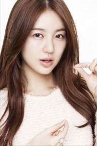 ​韩国80后女神尹恩惠：从歌手到演员的华丽转身