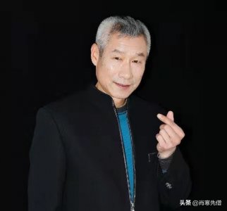 ​63岁刘佩琦，与妻子结婚31年依旧恩爱，演技好还会做饭，让人羡慕