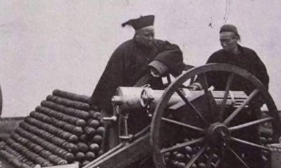 ​清朝军工世家戴梓，研发出可28连发的火铳，却遭人诬陷流放至死