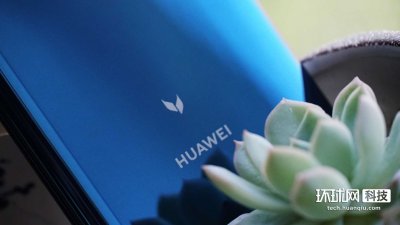 ​麦芒8评测：“超广角AI三摄”为年轻不将就的你定制