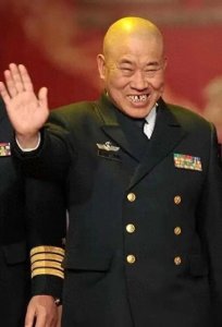 ​【不一样的英雄】杜旭东：歪嘴演员的逆袭之路与家庭温情