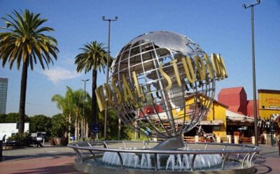 ​洛杉矶和上海都很繁荣，但发展历程不同，它们存在哪些差异