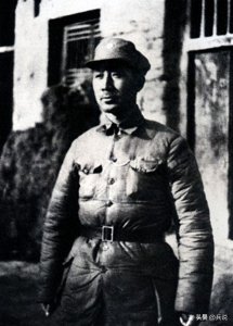 ​薄政委地位高资历深，评衔能否跻身开国大将？